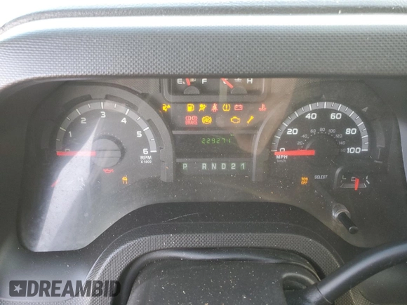 2011 Ford Econoline Cargo Commercial with VIN 1FTNE1EW6BDB06376, listed as a Copart auction lot 87075044 with 229,271 mi miles and Salvage Title. Bid and sale history available at DreamBid. Image 9.