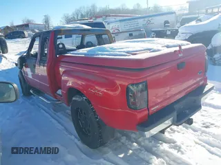 2001 Ford Ranger XL Fleet with VIN 1FTZR15E61PB35502, listed as a IAAI auction lot 41242767 with 1 mi miles. Bid and sale history available at carsss.com. Image 3.