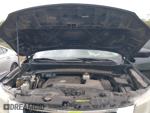 2014 Nissan Pathfinder Platinum with VIN 5N1AR2MN4EC731446, listed as a IAAI auction lot 40801022 with 189,833 mi miles and . Bid and sale history available at DreamBid. Image 10.