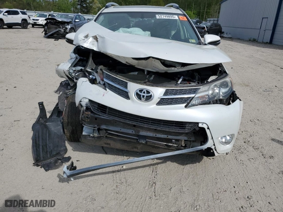 2015 Toyota RAV4 Limited with VIN JTMDFREV1FD167588, listed as a Copart auction lot 52749895 with 60,141 mi miles and Salvage Title. Bid and sale history available at carsss.com. Image 5.
