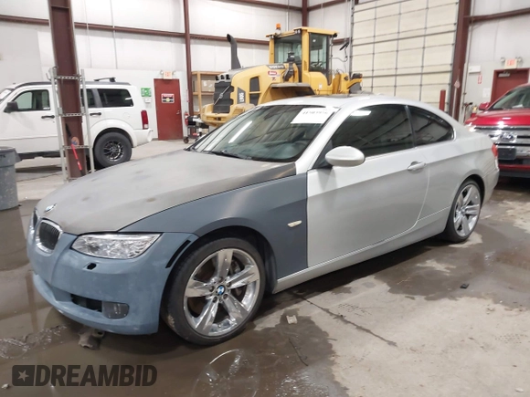 2008 BMW 3 Series 335xi with VIN WBAWC73548E064278, listed as a IAAI auction lot 41503956 with 141,556 mi miles and . Bid and sale history available at carsss.com. Image 18.