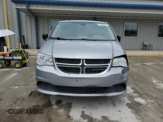 2019 Dodge Grand Caravan SE with VIN 2C4RDGBG2KR777707, listed as a Copart auction lot 46870455 with 129,404 mi miles and Clean Title. Bid and sale history available at DreamBid. Image 5.