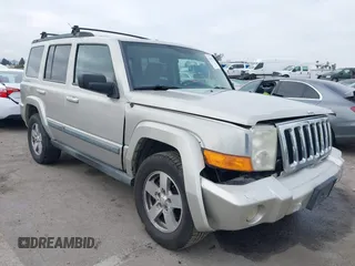 2008 Jeep Commander Sport with VIN 1J8HH48K28C155497, listed as a IAAI auction lot 41529724 with 213,409 mi miles. Bid and sale history available at carsss.com. Image 1.