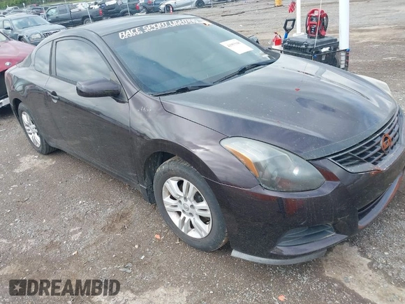 2013 Nissan Altima S with VIN 1N4AL2EP0DC172553, listed as a IAAI auction lot 41953948 with 127,715 mi miles and . Bid and sale history available at DreamBid. Image 1.