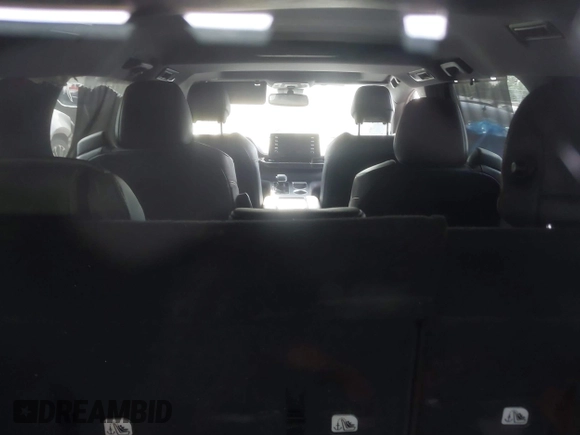 2021 Toyota Sienna XSE with VIN 5TDDRKEC9MS045558, listed as a IAAI auction lot 42428440 with 65,973 mi miles and . Bid and sale history available at DreamBid. Image 17.