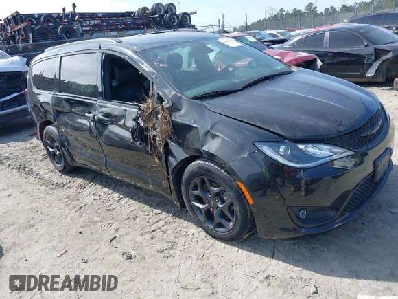 2019 Chrysler Pacifica Limited 35th Anniversary with VIN 2C4RC1GG3KR617683, listed as a IAAI auction lot 41661949 with 79,779 mi miles and . Bid and sale history available at DreamBid. Image 1.