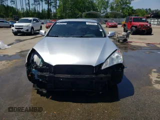 2010 Hyundai Genesis Coupe z VIN KMHHT6KD8AU028681, wystawiony jako Copart lot #52530985 z przebiegiem 112 575 mil mil oraz Szkoda całkowita • Salvage title. Historia ofert i sprzedaży dostępna na DreamBid. Obrazek 5.