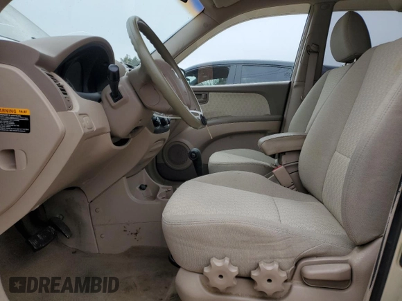 2006 Kia Sportage LX z VIN KNDJF724467145179, wystawiony jako Copart lot #41755105 z przebiegiem 250 252 mil mil oraz Szkoda całkowita • Salvage title. Historia ofert i sprzedaży dostępna na DreamBid. Obrazek 7.