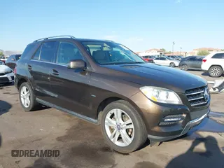 2012 Mercedes-Benz M 350 with VIN 4JGDA5HB6CA002203, listed as a IAAI auction lot 42587288 with 98,738 mi miles and . Bid and sale history available at DreamBid. Image 1.