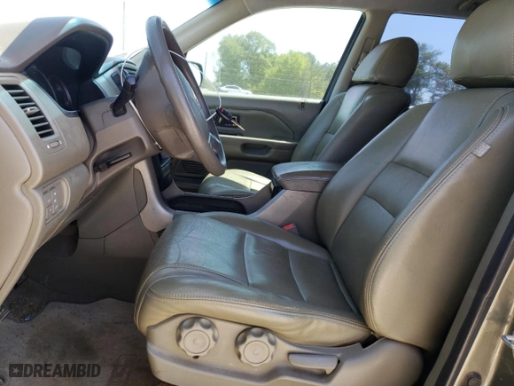 2007 Honda Pilot LX with VIN 5FNYF28107B035305, listed as a Copart auction lot 52303775 with 222,901 mi miles and Clean Title. Bid and sale history available at carsss.com. Image 7.