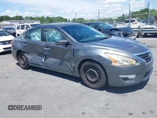 2014 Nissan Altima S z VIN 1N4AL3AP9EC410638, wystawiony jako IAAI lot #42193062 z przebiegiem 315 272 mil mil oraz . Historia ofert i sprzedaży dostępna na DreamBid. Obrazek 1.