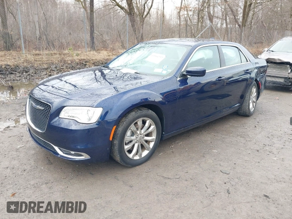 2016 Chrysler 300 Limited with VIN 2C3CCARG2GH182563, listed as a IAAI auction lot 41904232 with 61,949 mi miles and . Bid and sale history available at DreamBid. Image 17.