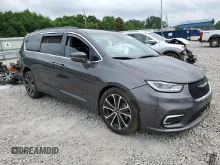 2021 Chrysler Pacifica Touring with VIN 2C4RC1FGXMR550164, listed as a Copart auction lot 57297585 with 10,222 mi miles and Salvage title. Bid and sale history available at DreamBid. Image 4.