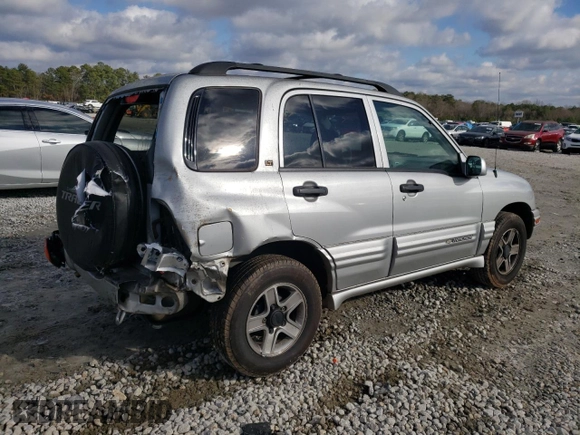 2004 Chevrolet Tracker LT z VIN 2CNBE634346901609, wystawiony jako Copart lot #86977504 z przebiegiem 59 089 mil mil oraz Szkoda całkowita • Salvage title. Historia ofert i sprzedaży dostępna na DreamBid. Obrazek 3.