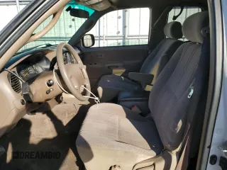 2000 Toyota Tundra SR5 with VIN 5TBBT4415YS050193, listed as a Copart auction lot 53702725 with 136,081 mi miles and Salvage Title. Bid and sale history available at DreamBid. Image 7.