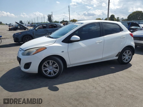 2014 Mazda 2 Sport with VIN JM1DE1KY2E0185624, listed as a Copart auction lot 50622285 with 73,590 mi miles and Salvage Title. Bid and sale history available at carsss.com. Image 1.