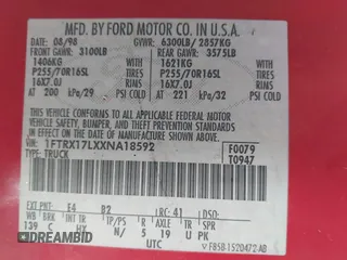 1999 Ford F-150 XL with VIN 1FTRX17LXXNA18592, listed as a IAAI auction lot 40929037 with 1 mi miles. Bid and sale history available at carsss.com. Image 9.