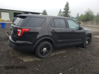 2016 Ford Police Interceptor Utility z VIN 1FM5K8AR3GGC26610, wystawiony jako Copart lot #72047714 z przebiegiem 67 551 mil mil oraz Nie do naprawy • Non repairable. Historia ofert i sprzedaży dostępna na DreamBid. Obrazek 3.