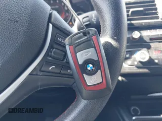 2013 BMW 3 Series 328i xDrive с VIN WBA3B3C51DF543955, выставлен на аукционе IAAI как лот 42510430 с пробегом 87 280 миль миль и . История ставок и продаж доступна на DreamBid. Изображение 11.