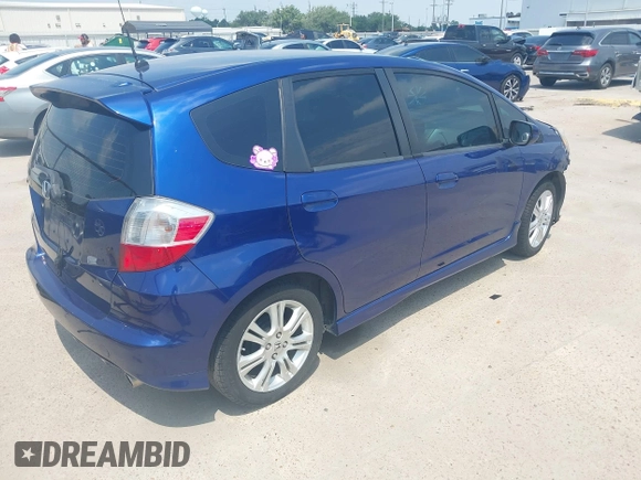 2010 Honda Fit Sport с VIN JHMGE8H4XAC025203, выставлен на аукционе IAAI как лот 42265296 с пробегом 172 352 миль миль и . История ставок и продаж доступна на DreamBid. Изображение 4.