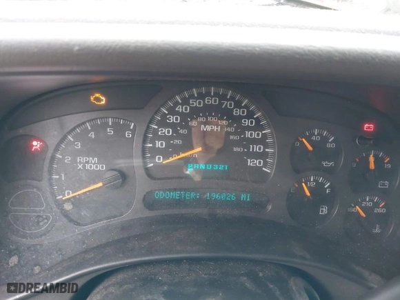 2003 Chevrolet Avalanche with VIN 3GNEK13T93G275451, listed as a IAAI auction lot 41875087 with 196,026 mi miles. Bid and sale history available at carsss.com. Image 7.