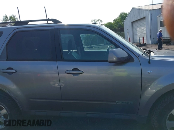 2008 Ford Escape Limited with VIN 1FMCU94138KE03023, listed as a IAAI auction lot 42393358 with 175,890 mi miles and . Bid and sale history available at DreamBid. Image 13.