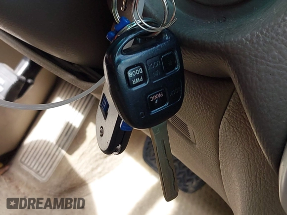 2008 Lexus RX 350 with VIN JTJGK31U089851277, listed as a IAAI auction lot 42008879 with 265,540 mi miles and . Bid and sale history available at DreamBid. Image 11.