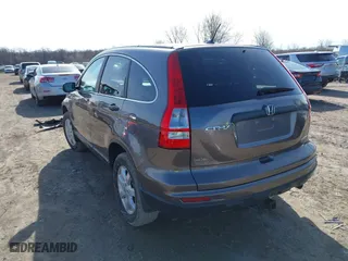 2011 Honda CR-V SE with VIN 5J6RE3H43BL004508, listed as a IAAI auction lot 41952270 with 212,502 mi miles. Bid and sale history available at carsss.com. Image 3.