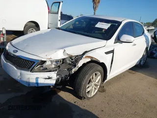2013 Kia Optima LX with VIN KNAGM4A72D5362553, listed as a IAAI auction lot 42004593 with 127,918 mi miles. Bid and sale history available at carsss.com. Image 18.
