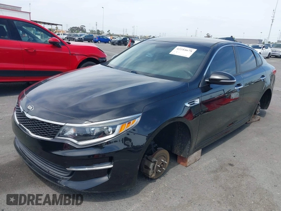 2018 Kia Optima S с VIN 5XXGT4L30JG267884, выставлен на аукционе IAAI как лот 42244678 с пробегом 82 453 миль миль и . История ставок и продаж доступна на DreamBid. Изображение 2.