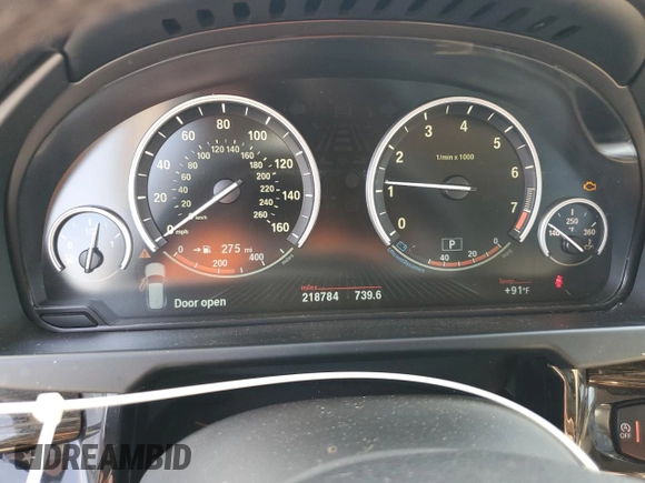 2014 BMW X5 xDrive35i z VIN 5UXKR0C51E0H17912, wystawiony jako Copart lot #61819105 z przebiegiem 218 784 mil mil oraz Czysty tytuł • Clean title. Historia ofert i sprzedaży dostępna na DreamBid. Obrazek 9.