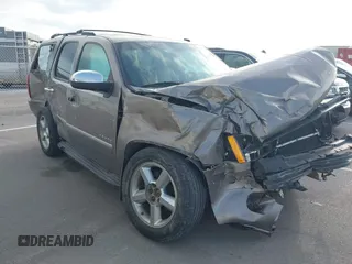 2012 Chevrolet Tahoe LTZ с VIN 1GNSKCE05CR148701, выставлен на аукционе IAAI как лот 42544353 с пробегом Не указан миль и . История ставок и продаж доступна на DreamBid. Изображение 1.
