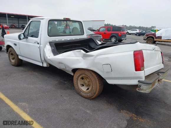 1996 Ford F-150 Special with VIN 1FTEF15Y0TLC18418, listed as a IAAI auction lot 41468561 with 167,001 mi miles. Bid and sale history available at carsss.com. Image 3.