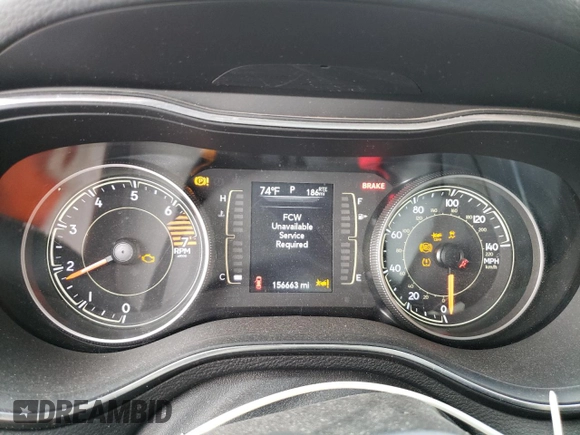 2021 Jeep Cherokee Latitude Plus z VIN 1C4PJMLB7MD133367, wystawiony jako Copart lot #49389785 z przebiegiem 156 663 mil mil oraz Szkoda całkowita • Salvage title. Historia ofert i sprzedaży dostępna na DreamBid. Obrazek 9.