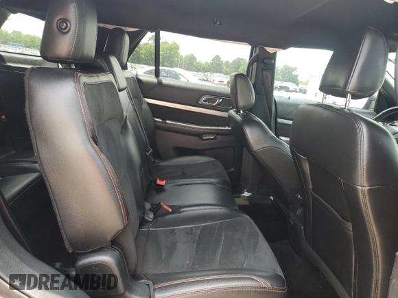 2018 Ford Explorer XLT z VIN 1FM5K7D89JGB42134, wystawiony jako Copart lot #58196355 z przebiegiem 92 873 mil mil oraz Szkoda całkowita • Salvage title. Historia ofert i sprzedaży dostępna na DreamBid. Obrazek 11.