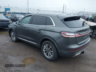 2019 Lincoln Nautilus Select z VIN 2LMPJ8K91KBL61745, wystawiony jako IAAI lot #42020381 z przebiegiem 20 080 mil mil oraz . Historia ofert i sprzedaży dostępna na DreamBid. Obrazek 3.