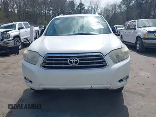 2010 Toyota Highlander Limited with VIN 5TDYK3EH5AS016027, listed as a IAAI auction lot 41721632 with 224,068 mi miles and . Bid and sale history available at DreamBid. Image 6.