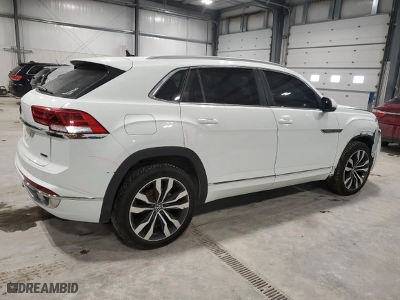 2020 Volkswagen Atlas Cross Sport 3.6L V6 SEL R-Line with VIN 1V2RE2CA4LC214256, listed as a Copart auction lot 87268914 with 64,224 mi miles and Clean Title. Bid and sale history available at carsss.com. Image 3.