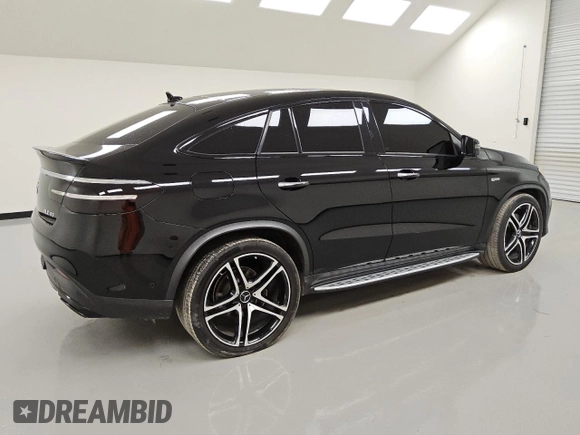 2018 Mercedes-Benz GLE 43 AMG z VIN 4JGED6EB5JA113618, wystawiony jako Copart lot #51303915 z przebiegiem 60 982 mil mil oraz Czysty tytuł • Clean title. Historia ofert i sprzedaży dostępna na DreamBid. Obrazek 3.