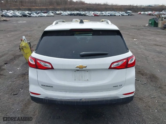 2020 Chevrolet Equinox LT with VIN 2GNAXUEVXL6168646, listed as a IAAI auction lot 41941475 with 131,800 mi miles. Bid and sale history available at carsss.com. Image 15.