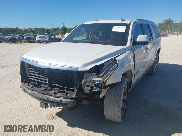 2018 Cadillac Escalade ESV Premium Luxury z VIN 1GYS3JKJ9JR167878, wystawiony jako IAAI lot #41739565 z przebiegiem 158 230 mil mil oraz . Historia ofert i sprzedaży dostępna na DreamBid. Obrazek 19.