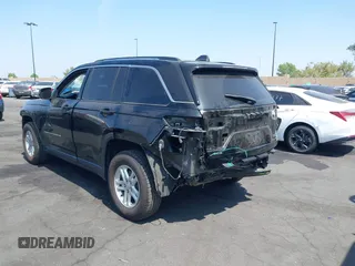 2022 Jeep Grand Cherokee Laredo with VIN 1C4RJHAG2N8595697, listed as a IAAI auction lot 42349561 with 39,073 mi miles and . Bid and sale history available at DreamBid. Image 15.