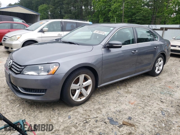 2013 Volkswagen Passat SE z VIN 1VWBP7A39DC123321, wystawiony jako Copart lot #58780315 z przebiegiem 110 132 mil mil oraz Czysty tytuł • Clean title. Historia ofert i sprzedaży dostępna na DreamBid. Obrazek 1.