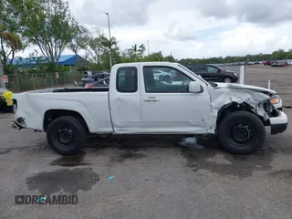 2009 Chevrolet Colorado Work Truck z VIN 1GCCS199798133352, wystawiony jako IAAI lot #42178500 z przebiegiem 166 648 mil mil oraz . Historia ofert i sprzedaży dostępna na DreamBid. Obrazek 13.