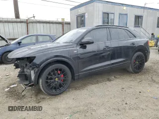 2019 Audi Q8 Premium Plus z VIN WA1EVAF11KD019210, wystawiony jako Copart lot #50660605 z przebiegiem 43 565 mil mil oraz Szkody całkowita. Historia ofert i sprzedaży dostępna na DreamBid. Obrazek 1.