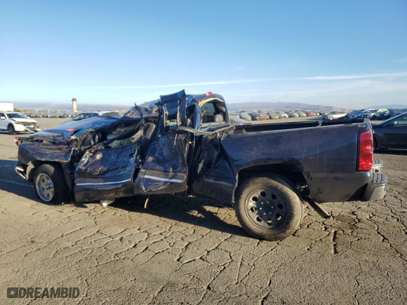 2005 Chevrolet Silverado 1500 LT with VIN 2GCEC19T351160935, listed as a Copart auction lot 70508934 with 0 mi miles and Non Repairable. Bid and sale history available at carsss.com. Image 2.