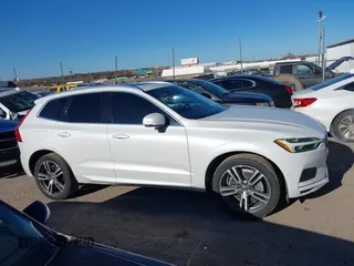 2018 Volvo XC60 Momentum with VIN YV4A22RK8J1004594, listed as a IAAI auction lot 41194134 with 82,771 mi miles and . Bid and sale history available at DreamBid. Image 13.