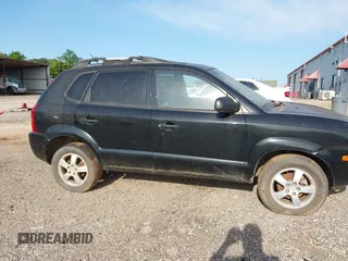 2008 Hyundai Tucson GLS with VIN KM8JM12B48U894789, listed as a IAAI auction lot 41943627 with 194,382 mi miles. Bid and sale history available at carsss.com. Image 14.