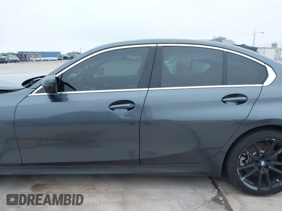 2021 BMW 3 Series 330i with VIN 3MW5R1J09M8C15403, listed as a IAAI auction lot 41892341 with 30,975 mi miles and . Bid and sale history available at carsss.com. Image 14.