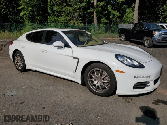 2014 Porsche Panamera с VIN WP0AA2A77EL008465, выставлен на аукционе Copart как лот 69671134 с пробегом Не указан миль и Чистый • Clean title. История ставок и продаж доступна на DreamBid. Изображение 4.